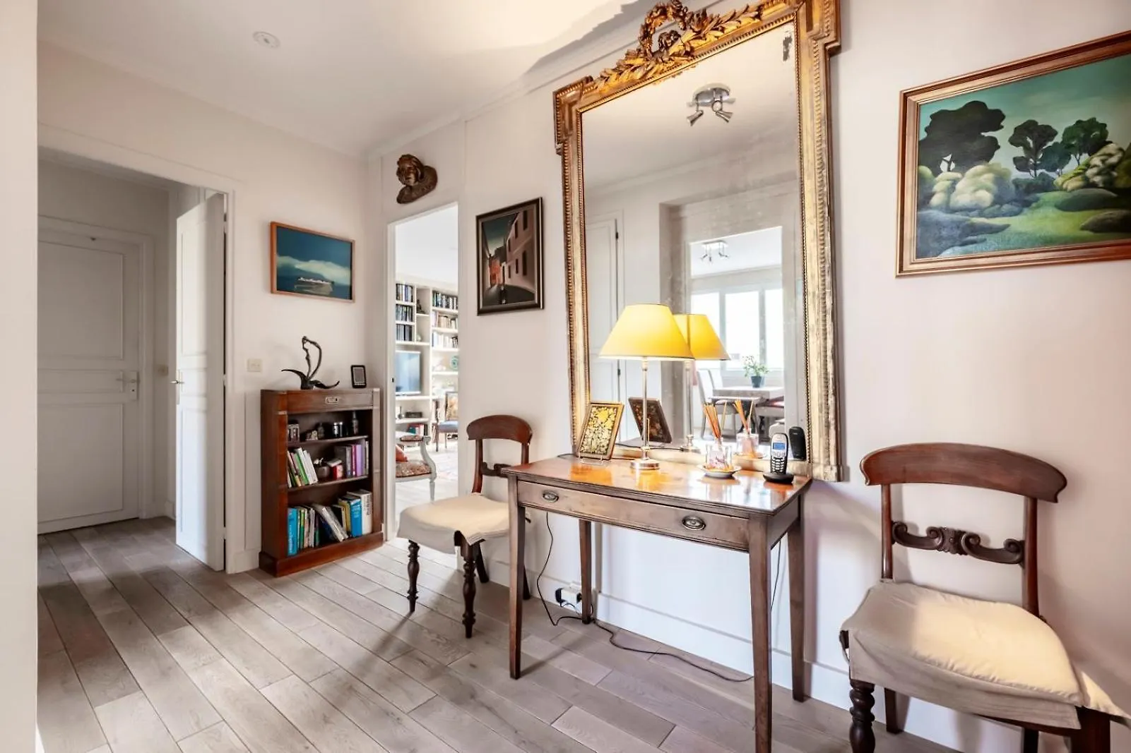Apartment Veeve - Hidden Heaven *